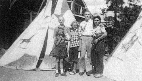 Deanna Lund with her family