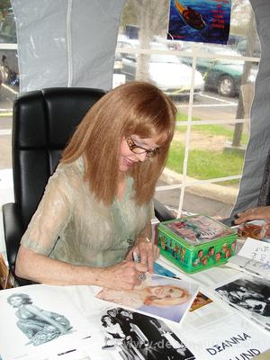 Deanna Lund at the Chiller Theatre Expo in April 2009